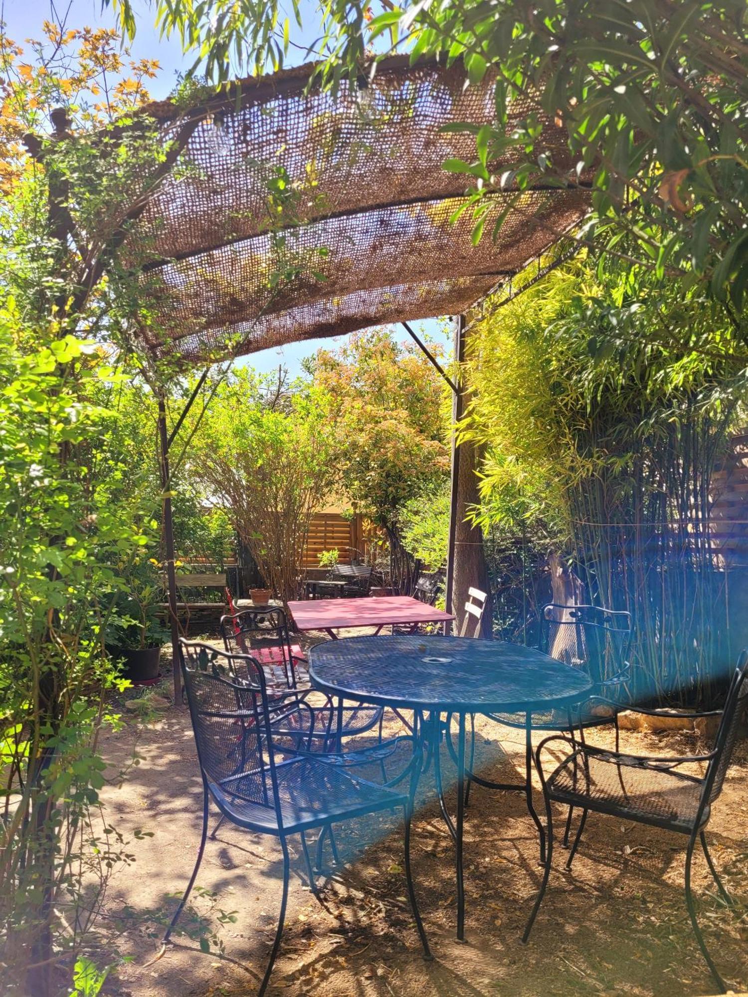 Au Puits De La Fontaine Hotel Tavernes ภายนอก รูปภาพ
