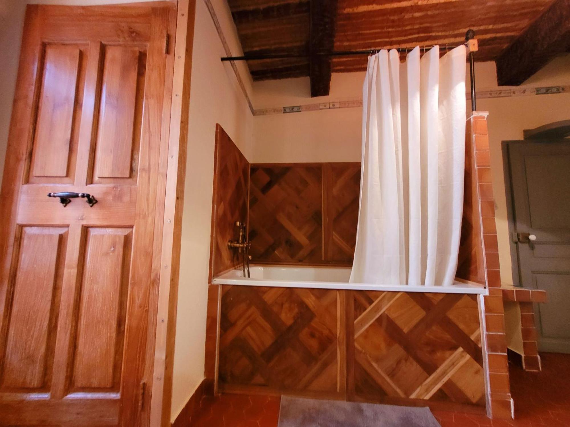 Au Puits De La Fontaine Hotel Tavernes ห้อง รูปภาพ